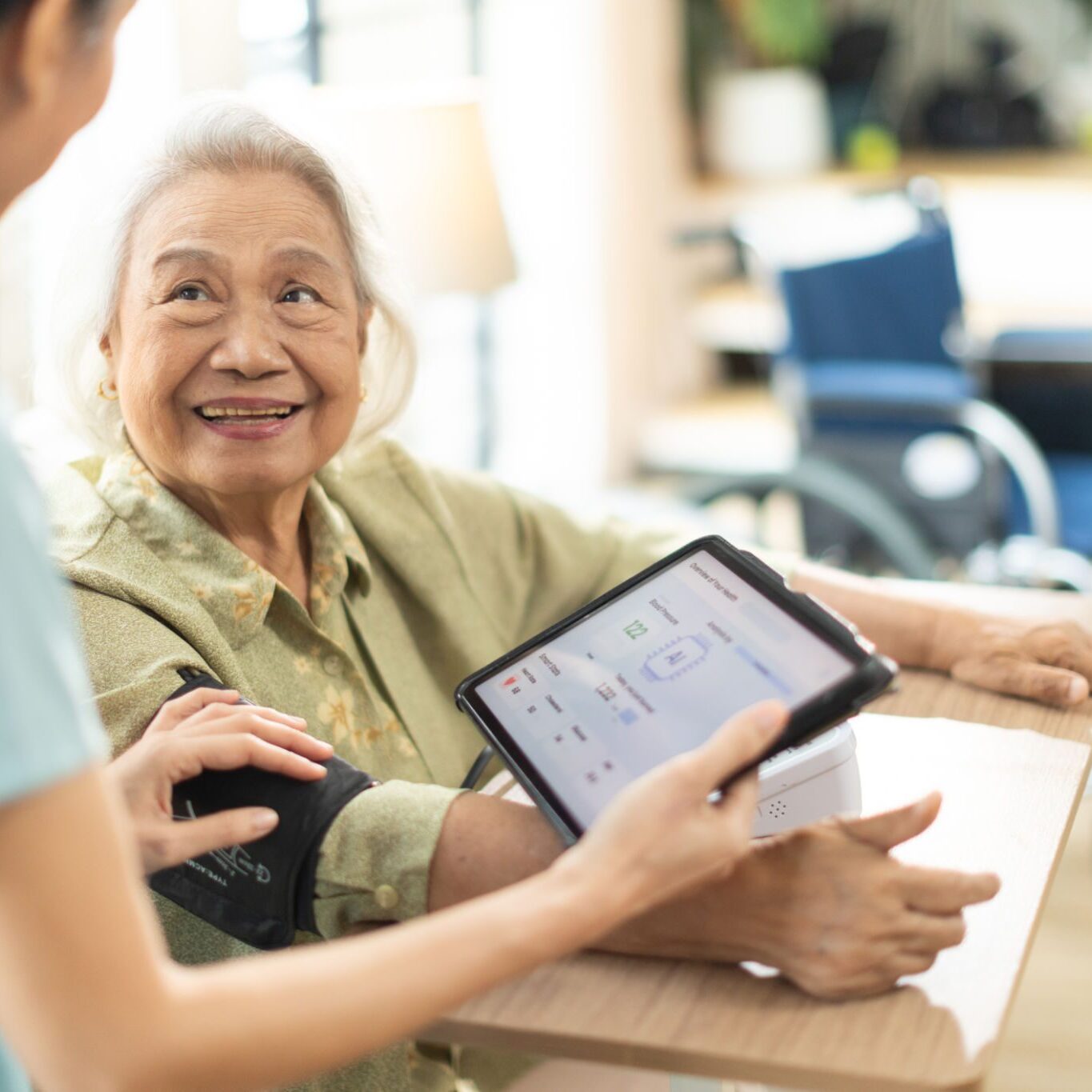 Senior receiving health checkup
